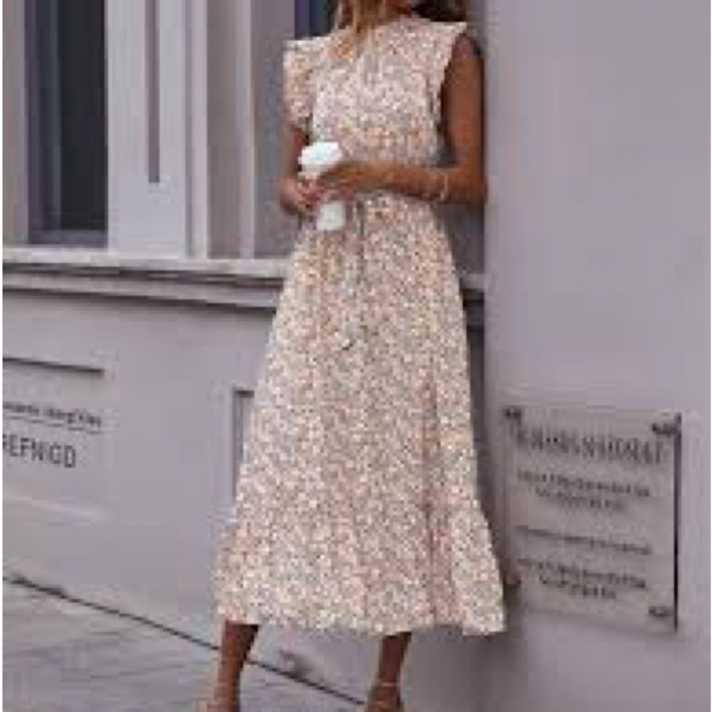 Floral Cream Midi Dress - Picture 4 of 12